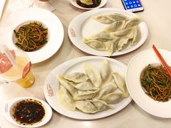 猪肉荠菜水饺-客临百思德·东北特色馆(龙湖时代天街店)