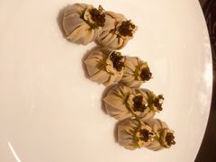 鱼子酱石榴包-甄御•海鲜新青岛菜(麦岛店)