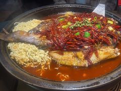 -吞鱼兽麻辣烤鱼(万达店)