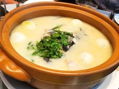 野菜丸子炖鱼头-颂福楼·南京菜(定淮门店)