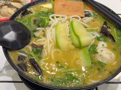 -肥汁米蘭香港米线(长宁来福士店)