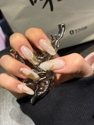 -瞧·享轻奢美甲美睫