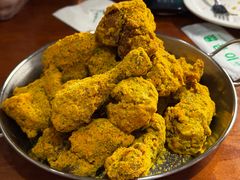 -BHC炸鸡(明洞总店)