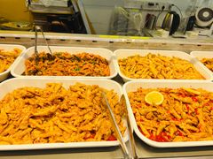 -八一路好吃街(雨田商务大厦店)