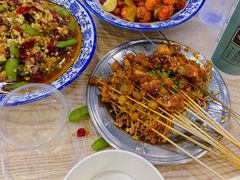 -江城燕子大排档(江汉路步行街店)