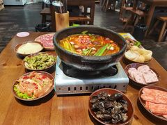 -黔有有贵州酸汤夺夺粉火锅(五味十字店)