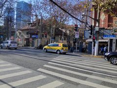 -卞姐蛋饼(陕西南路店)