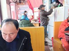 -辣肉面大王(天平路店)