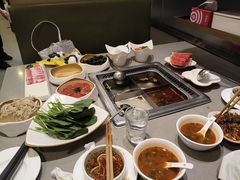 -海底捞火锅(雄峰城店)