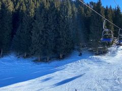 -丝绸之路山地度假区滑雪场
