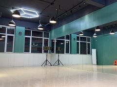 -零下舞度·街舞连锁机构(直沽校区)