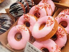 -巴黎贝甜(大宁国际商业广场店)