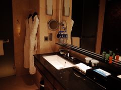 -广州天河希尔顿酒店