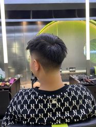 点击看大图 -不迫先生专业男士剪发