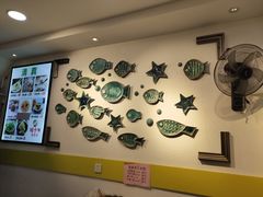 -鲲少爷烤鱼饭.螺蛳粉·清真(爱琴海店)