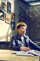 -God Hands发型设计复古会所