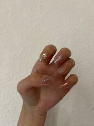 -芮娅时光半永久纹眉·美甲美睫·皮肤管理
