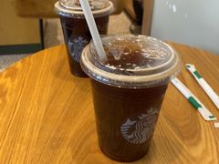 -星巴克(上海长宁来福士1F店)