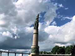 -人民防洪胜利纪念塔