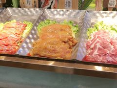 -布罗城堡自助烧烤(鸿通城购物中心店)