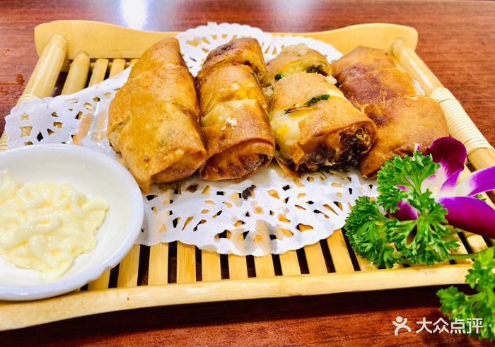 醉壹号海鲜大排档(美食地标店)沙律海鲜卷图片