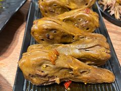 -嘎嘎鸭脑壳(蜀汉路店)