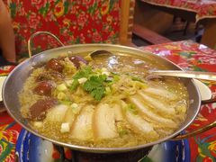 杀猪菜-闯关东东北农家菜(崂山石老人店)