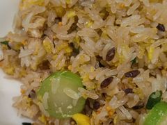 菜心粒鸡蛋炒饭-顺德渔村·岭南一号