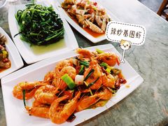 -四川小胡子海鲜(丁村万人海鲜广场店)