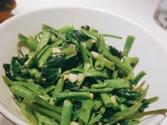 -费大厨辣椒炒肉(高铁吾悦广场店)