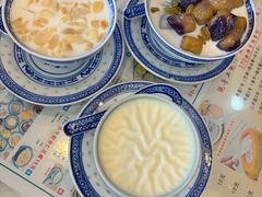 -广信牛奶甜品世家(台东店)