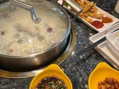 -一席地·本地鸡窝·杭帮鸡火锅(萧山银隆百货店)