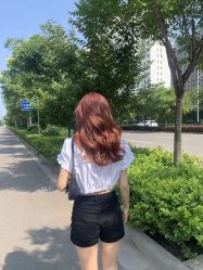 -变画·发型STUDIO