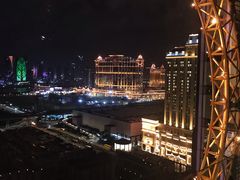 -影汇之星8字形摩天轮