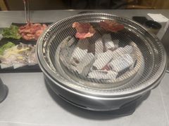 -啊美丽炭火烤肉(滑翔一店)