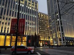 -瑞幸咖啡(外滩SOHO店)
