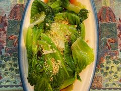 -刘姐啤酒鱼民族演艺餐厅(西街总店)