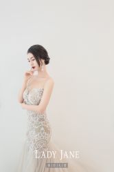 -Lady  Jane高端婚纱礼服馆