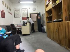 -国医整脊馆(武夷路店)