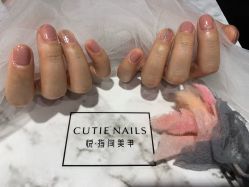 -悦指间美甲美睫