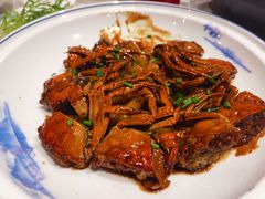 毛蟹年糕-壹只菜·崇明本地特色菜(崇明南门店)