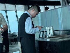 -亚洲国际大酒店·云顶阁旋转自助餐厅