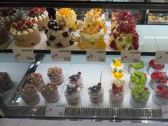 -花花卷卷·鲜食蛋糕(泉屋店)