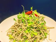 -辣尚瘾·烤鱼·新川菜(牡丹园直营店)
