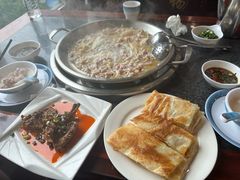 -老来福·非遗酸汤兔(凯旋路店)