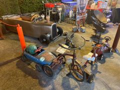 -席娜卡琳火车铁道夜市