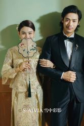 -雪中彩影婚纱摄影·微光艺术中心