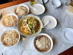 -红灯笼大酒楼(通湖路店)