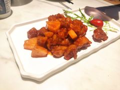 菠萝咕咾肉-小吴越·江浙融合菜(惠山万达广场店)