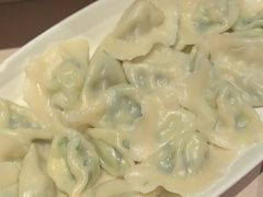 -八府香鸭·啫啫煲(华山路店)